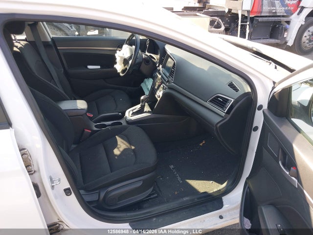 KMHD84LF9HU130893 Hyundai Elantra Gls