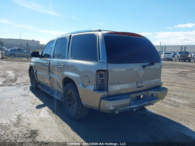12586949 :رقم المزاد ، 1GYEK63N63R169623 vin ، 2003 Cadillac Escalade Luxury مزاد بيع