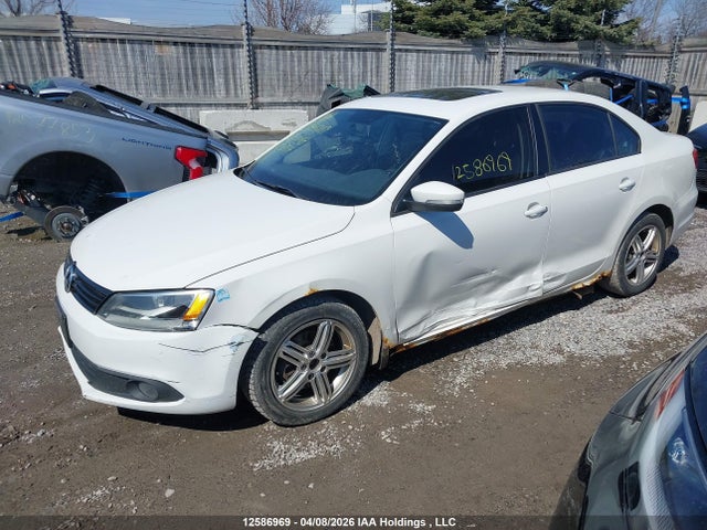 12586969 :رقم المزاد ، 3VWDX7AJ8CM325748 vin ، 2012 Volkswagen Jetta Se مزاد بيع