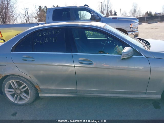 12586975 :رقم المزاد ، WDDGF8FB6CA638441 vin ، 2012 Mercedes-benz C 250 4matic مزاد بيع