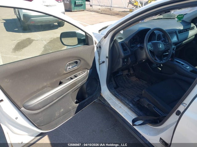 Honda HR-V LX 2017 3CZRU5H33HM102208 Image 15