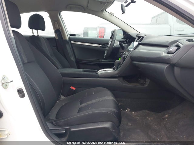 Продаж на аукціоні авто 2017 Honda Civic Lx, vin: 2HGFC2F5XHH018451, номер лоту: 12575520