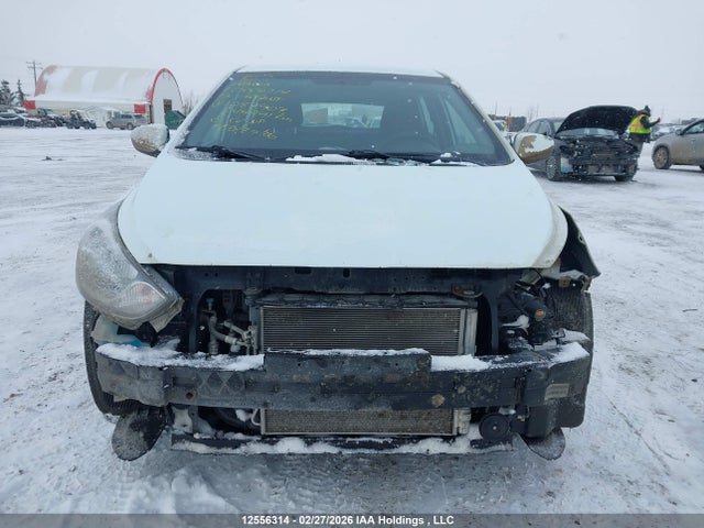 12556314 :رقم المزاد ، KMHCT5AE2DU087907 vin ، 2013 Hyundai Accent Gl مزاد بيع