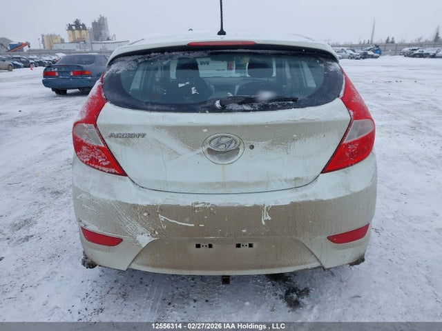 12556314 :رقم المزاد ، KMHCT5AE2DU087907 vin ، 2013 Hyundai Accent Gl مزاد بيع