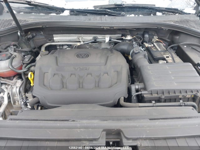 3VV8B7AX6NM054538 Volkswagen Tiguan Comfortline R-line Black Edition