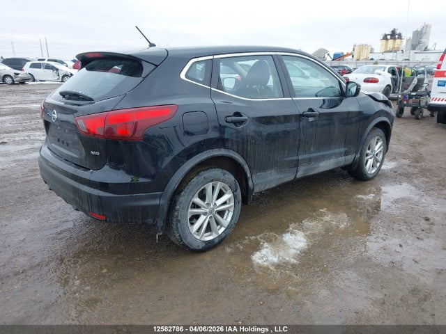 JN1BJ1CR7HW115664 Nissan Qashqai S/sl/sv
