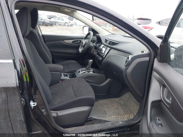 JN1BJ1CR7HW115664 Nissan Qashqai S/sl/sv