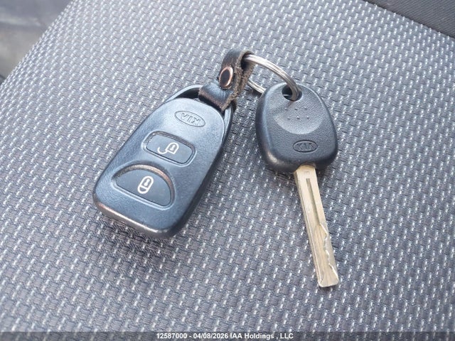 2011 Kia Rio Lx/sx მანქანა იყიდება აუქციონზე, vin: KNADH4B35B6745364, აუქციონის ნომერი: 12587000