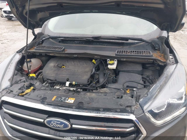 Продажа на аукционе авто 2018 Ford Escape Se, vin: 1FMCU9GD3JUC97818, номер лота: 12587005