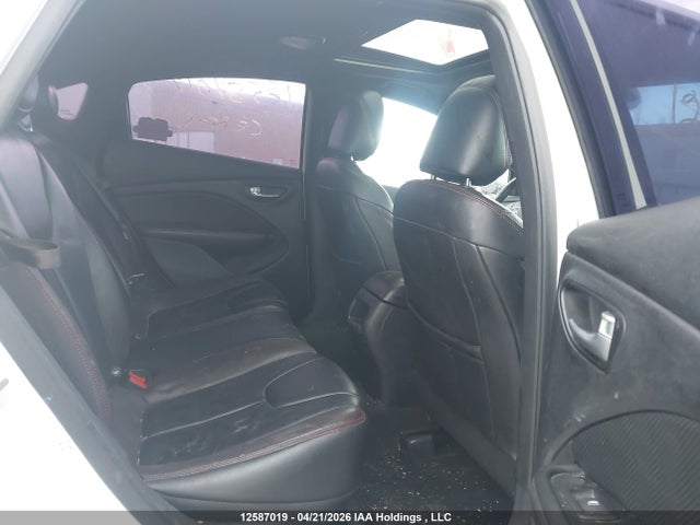 Продажа на аукционе авто 2015 Dodge Dart Gt, vin: 1C3CDFEB6FD404182, номер лота: 12587019