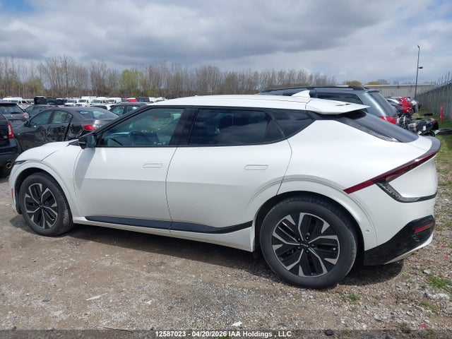 KNDC4DLCXR5617551 KIA EV6