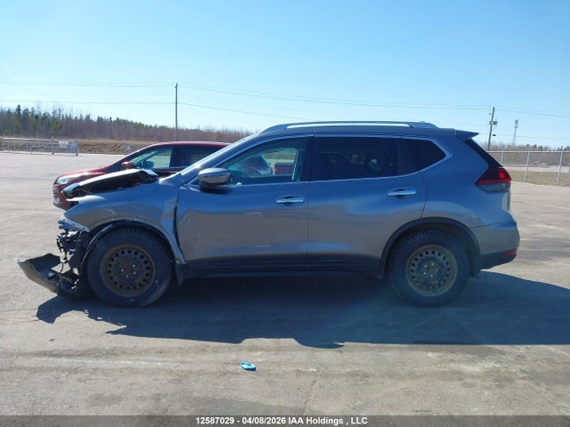 2020 Nissan Rogue S/sl/sv მანქანა იყიდება აუქციონზე, vin: 5N1AT2MT2LC789648, აუქციონის ნომერი: 12587029