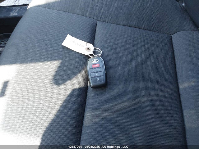 2024 Toyota Corolla Hybrid Le მანქანა იყიდება აუქციონზე, vin: JTDBCMFE3R3046010, აუქციონის ნომერი: 12587064