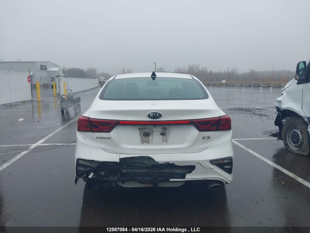 2020 Kia Forte Ex/ex Limited/ex Premium/ex+ მანქანა იყიდება აუქციონზე, vin: 3KPF54AD1LE162560, აუქციონის ნომერი: 12587084