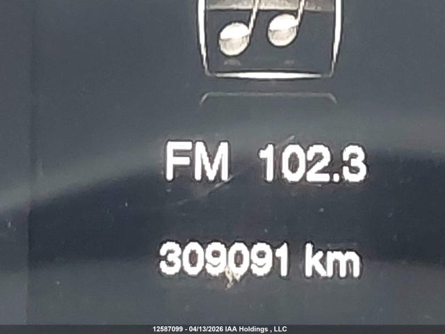 1C4PJMAS8FW696809 Jeep Cherokee Sport