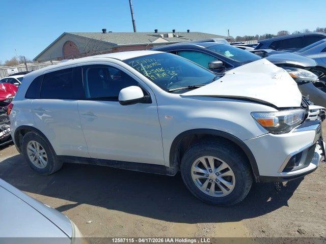 JA4AJ3AU7KU605496 Mitsubishi RVR SE