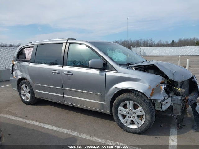2C4RDGDGXGR234125 Dodge Grand Caravan Crew