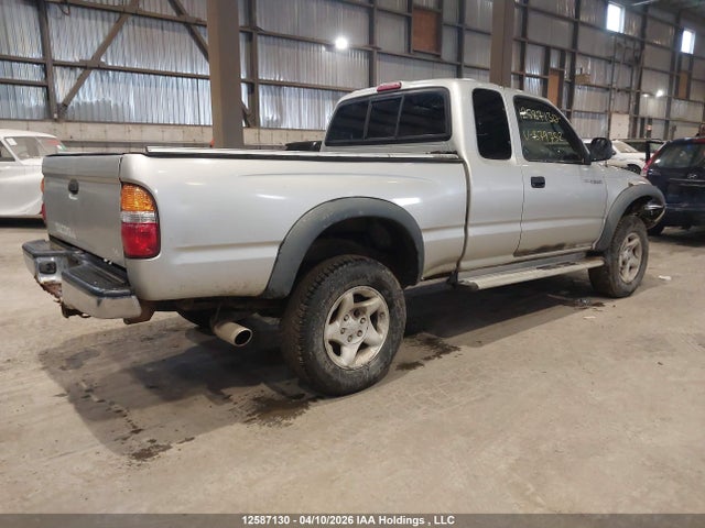 2001 Toyota Tacoma Xtracab მანქანა იყიდება აუქციონზე, vin: 5TEWN72N31Z879752, აუქციონის ნომერი: 12587130