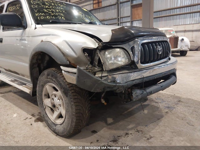 2001 Toyota Tacoma Xtracab მანქანა იყიდება აუქციონზე, vin: 5TEWN72N31Z879752, აუქციონის ნომერი: 12587130