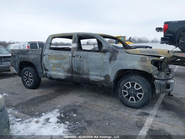 12544585 :رقم المزاد ، 5TFDY5F17MX993758 vin ، 2021 Toyota Tundra Sr5 مزاد بيع