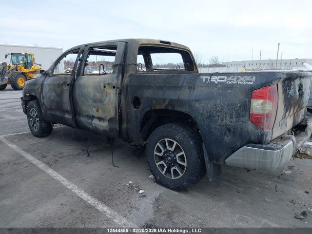 12544585 :رقم المزاد ، 5TFDY5F17MX993758 vin ، 2021 Toyota Tundra Sr5 مزاد بيع