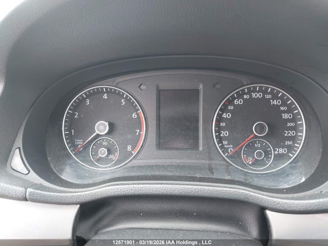 12571901 :رقم المزاد ، 1VWAH7A31DC040068 vin ، 2013 Volkswagen Passat 2.5l Trendline مزاد بيع