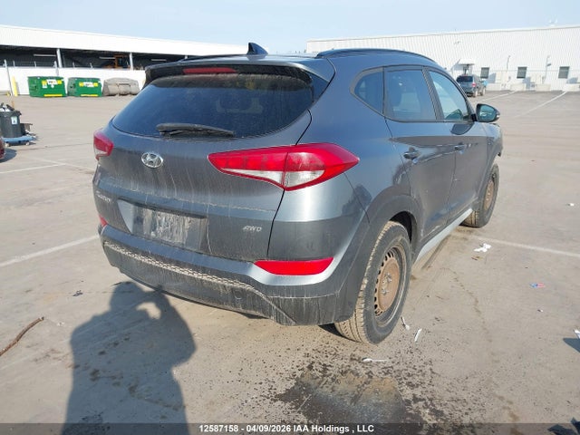 KM8J3CA48JU825319 Hyundai Tucson Limited/sport And Eco/se