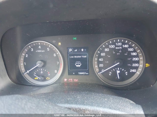 KM8J3CA48JU825319 Hyundai Tucson Limited/sport And Eco/se