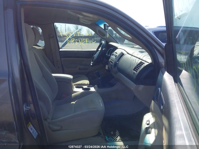 Aukcja sprzedaży 2010 Toyota Tacoma, vin: 5TEUX4EN6AZ734281, numer aukcji: 12574327