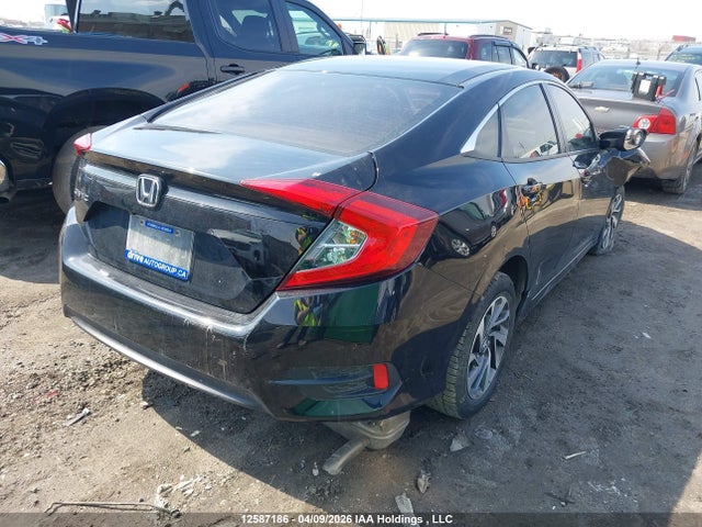 2HGFC2F85JH043760 Honda CIVIC EX