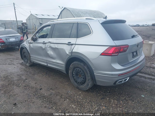 12587219 :رقم المزاد ، 3VV4B7AX2RM074564 vin ، 2024 Volkswagen Tiguan Sel R-line Black مزاد بيع