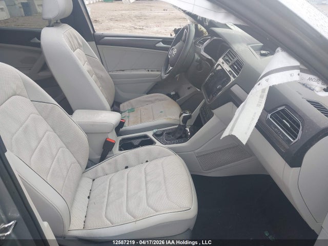 12587219 :رقم المزاد ، 3VV4B7AX2RM074564 vin ، 2024 Volkswagen Tiguan Sel R-line Black مزاد بيع