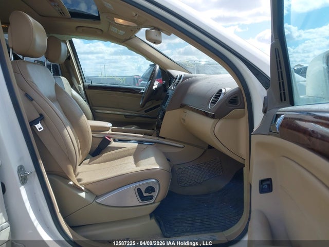 Продажа на аукционе авто 2011 Mercedes-benz Gl 550 4matic, vin: 4JGBF8GE3BA658184, номер лота: 12587225