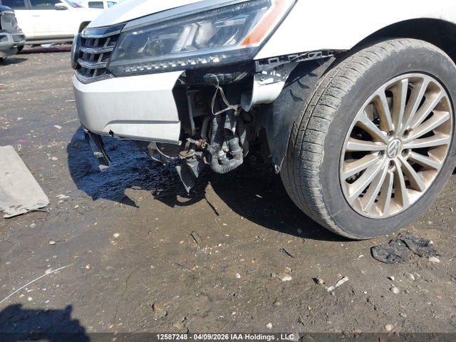 1VWBT7A33HC034541 Volkswagen Passat 1.8 Tsi Comfortline