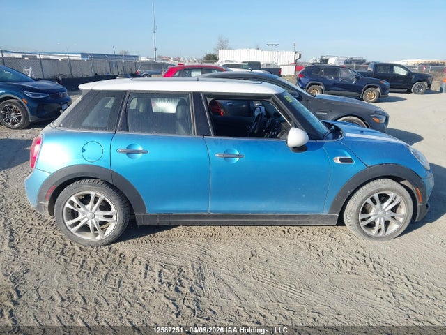 WMWXU1C57G2D09060 Mini Cooper