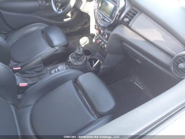 WMWXU1C57G2D09060 Mini Cooper