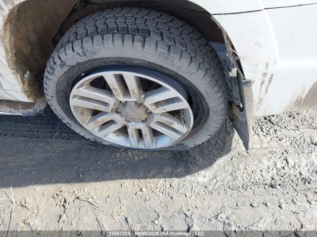 2013 Toyota 4runner Sr5/limited/trail მანქანა იყიდება აუქციონზე, vin: JTEBU5JR3D5121858, აუქციონის ნომერი: 12587253