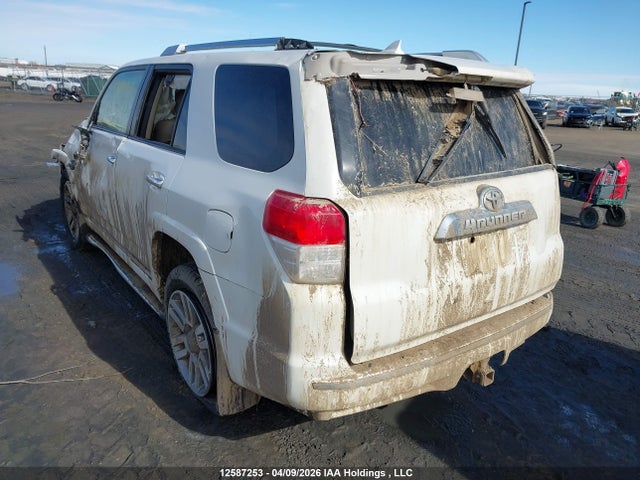 2013 Toyota 4runner Sr5/limited/trail მანქანა იყიდება აუქციონზე, vin: JTEBU5JR3D5121858, აუქციონის ნომერი: 12587253