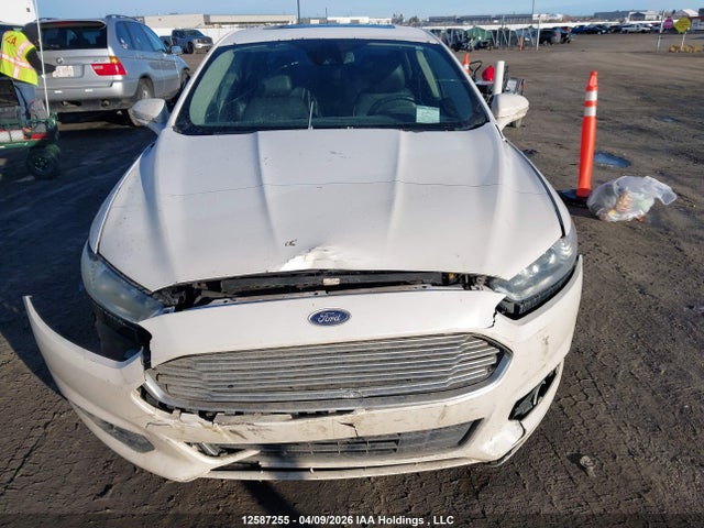 12587255 :رقم المزاد ، 3FA6P0T92DR180285 vin ، 2013 Ford Fusion Se مزاد بيع