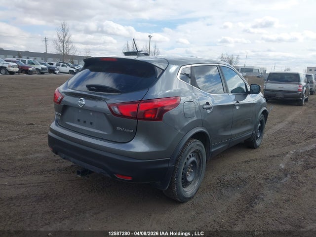 JN1BJ1CRXJW289329 Nissan Qashqai S/sl/sv