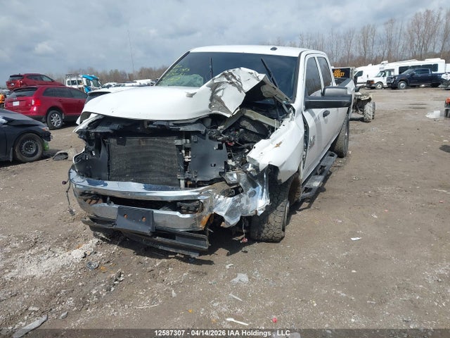3C6UR5JLXJG244868 RAM 2500 Slt