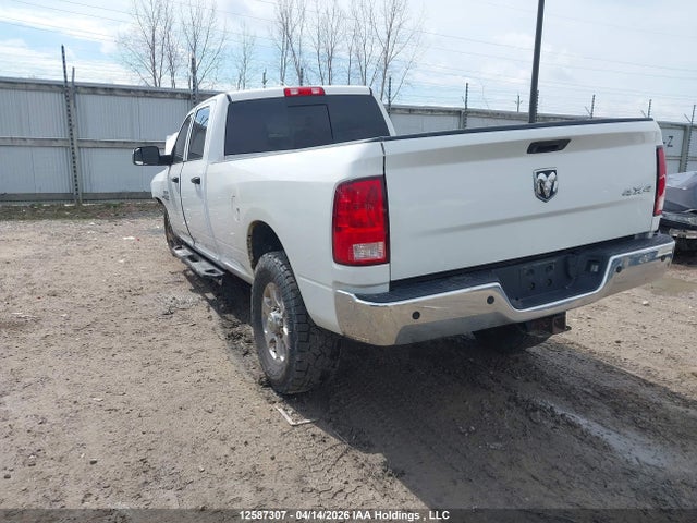 3C6UR5JLXJG244868 RAM 2500 Slt
