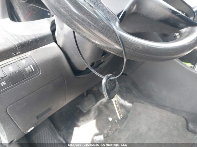 KMHCT5AE7GU273351 Hyundai Accent