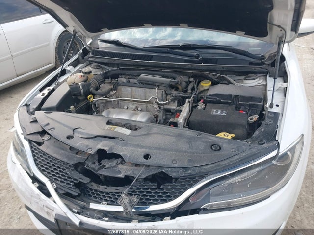 Продажа на аукционе авто 2015 Chrysler 200 Lx, vin: 1C3CCCFB3FN592170, номер лота: 12587315