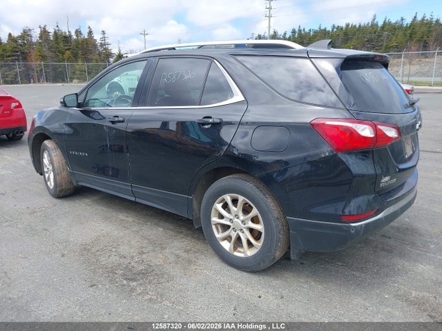 Chevrolet EQUINOX LT 2018 2GNAXSEV2J6316015 Image 3
