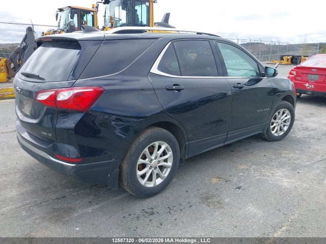 Chevrolet EQUINOX LT 2018 2GNAXSEV2J6316015 Image 4