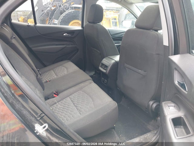 Chevrolet EQUINOX LT 2018 2GNAXSEV2J6316015 Image 8