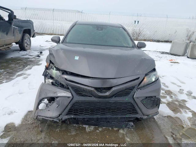 4T1G11AK8MU555080 Toyota CAMRY SE