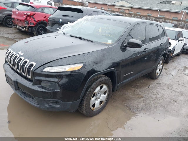 1C4PJMAB7EW271094 Jeep Cherokee Sport