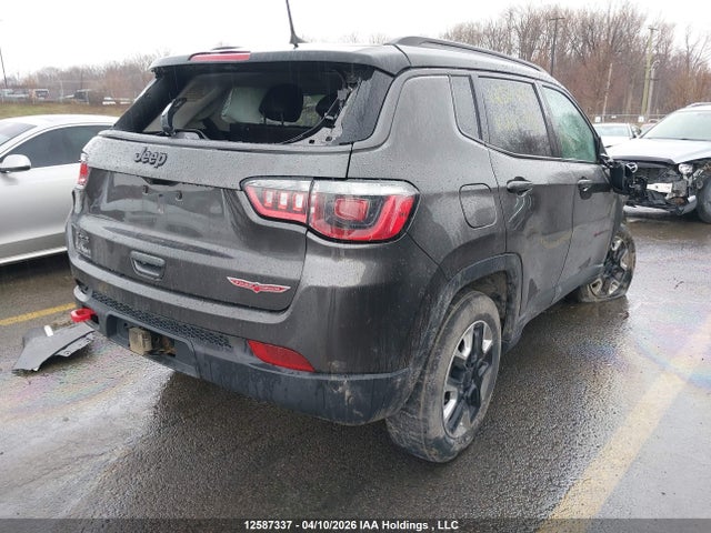 3C4NJDDB1JT255492 Jeep Compass Trailhawk